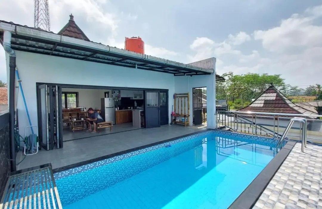 Pool Villa Saung Suluh-1